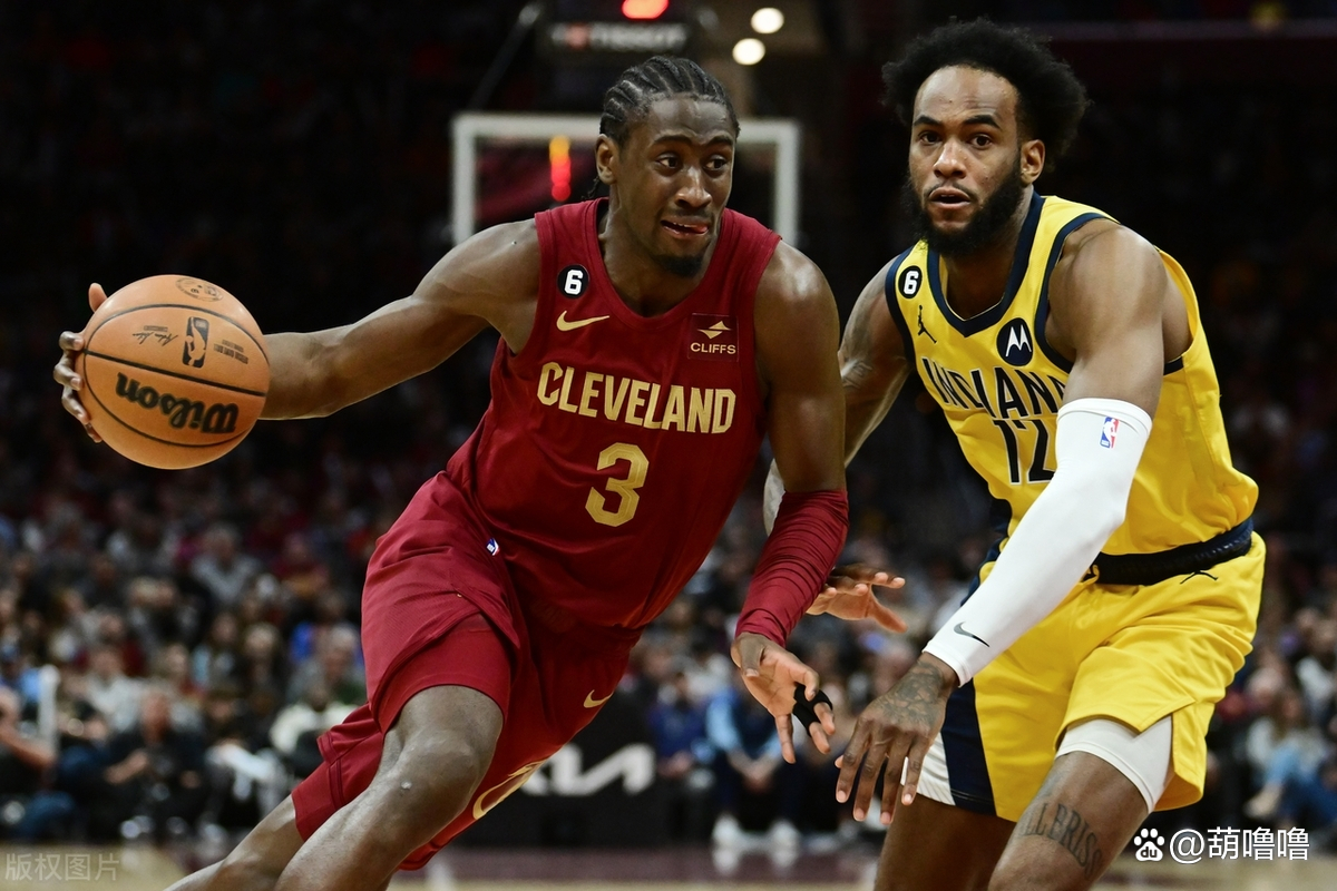 半岛.体育 :西亚卡姆复出首战，米切尔状态火爆，官方宣布新规成为焦点！